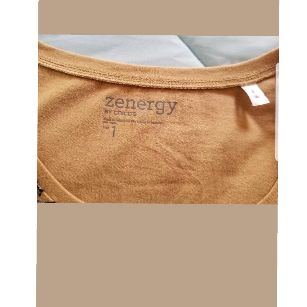 Sequined animal print tank top camel brown FIRM PRICE**** - Picture 7 of 7
